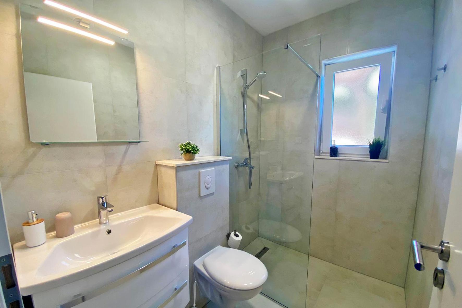 Apartmani Portina Bacina エクステリア 写真