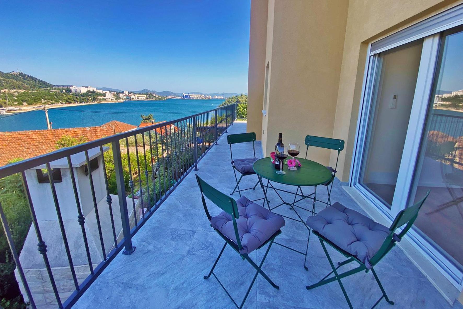 Apartmani Portina Bacina エクステリア 写真